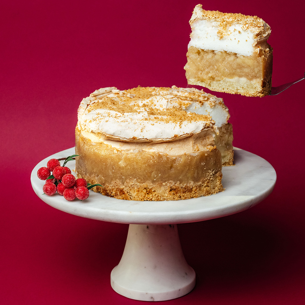 Świąteczna szarlotka z bezą